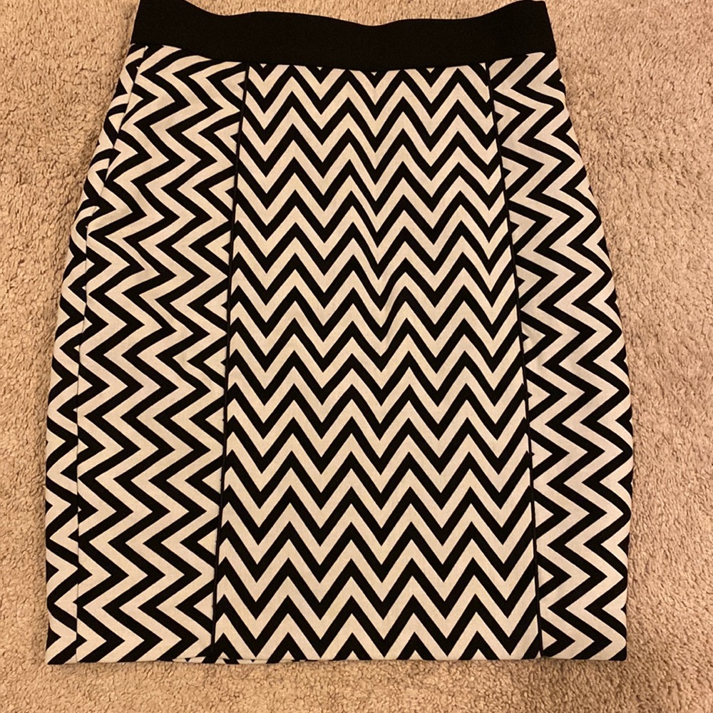 Size 8 skirt H&M